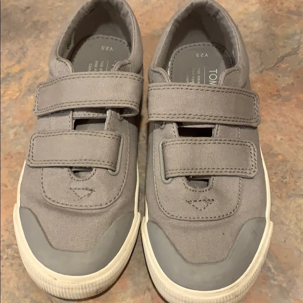 TOMS Boy Shoe